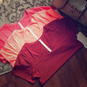 ❗️SALE❗️Lululemon Jericho V shirt